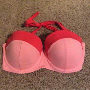 Victoria’s Secret swimsuit top
